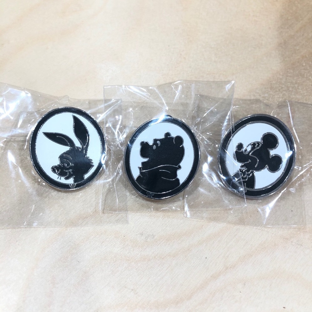 Disney trading pin 2007